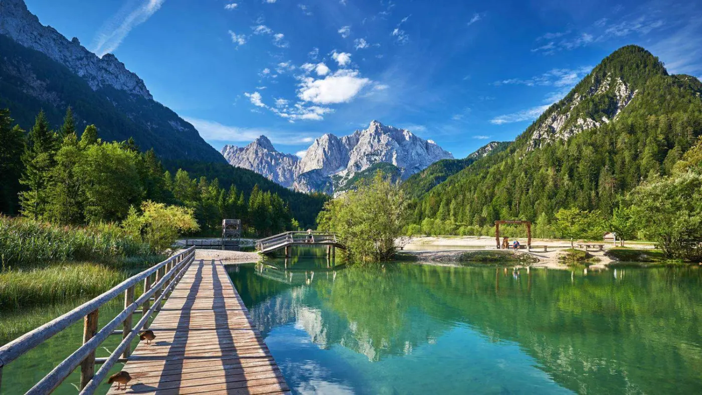 Slovenska pokrajina, jezero Jasna v Kranjski Gori